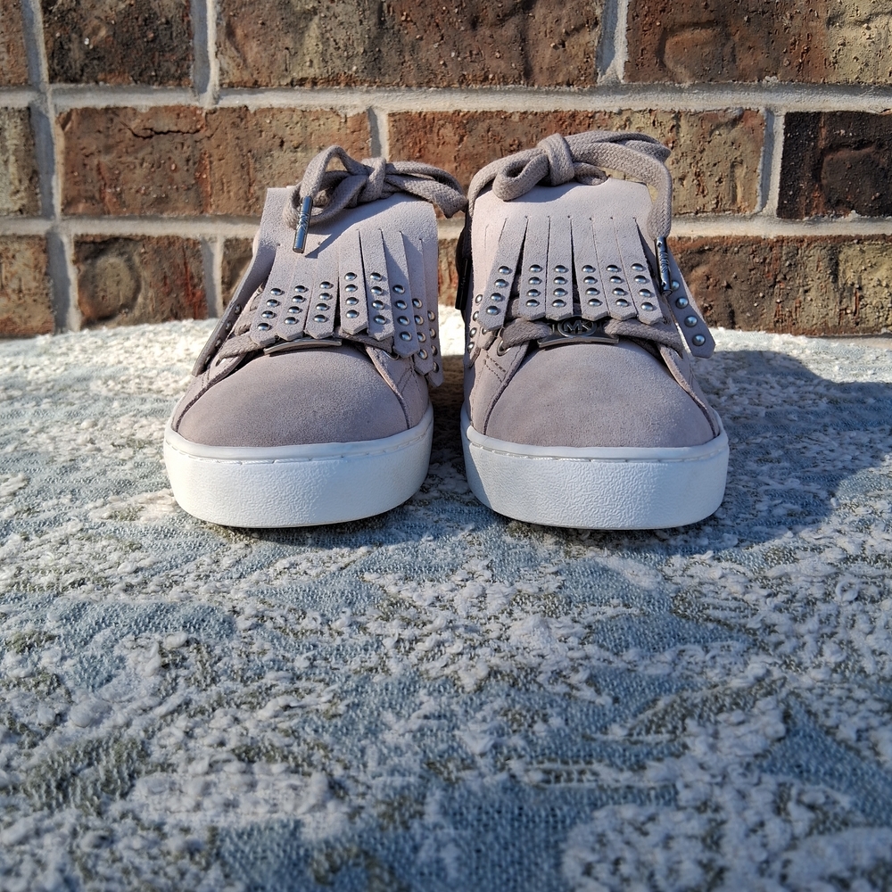 NEW MICHAEL Michael Kors Keaton Kiltie Sneakers Sz.6 Boho Casual Fringe - Picture 3 of 14